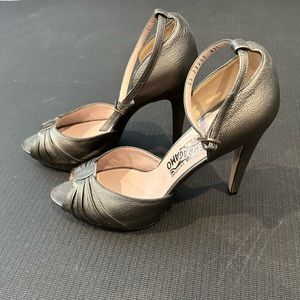 Ferragamo high heels. 9.5. Grey/silver. Great shape. Worn once.